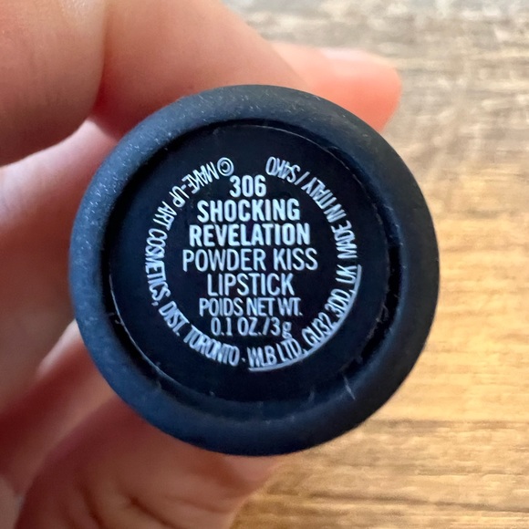 Different MAC lipstick shades - Picture 11 of 13